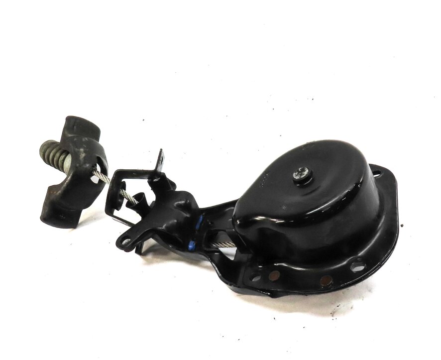 Thumbnail 2: 2013 LAND ROVER LR4 SPARE TIRE CARRIER WINCH HOLDER
