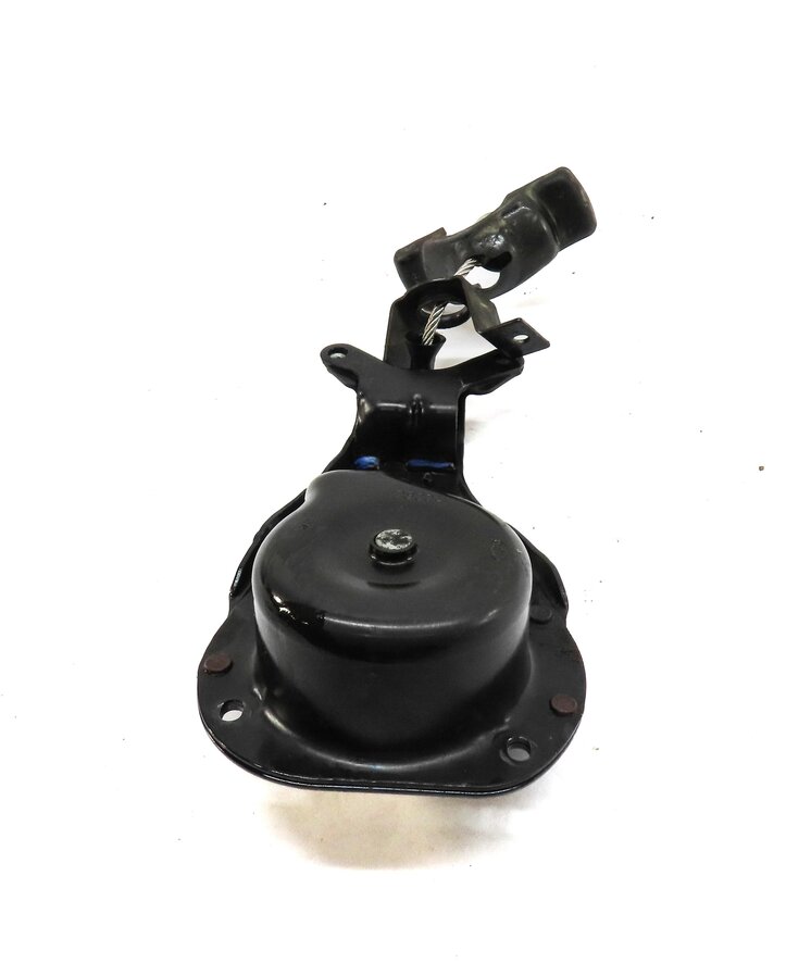 Thumbnail 3: 2013 LAND ROVER LR4 SPARE TIRE CARRIER WINCH HOLDER