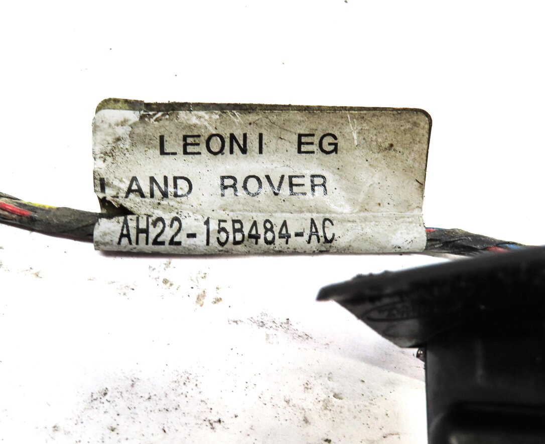 Thumbnail 4: 2013 LAND ROVER LR4 REAR PDC PARK DISTANCE SENSOR SET w/ HARNESS (BLACK)