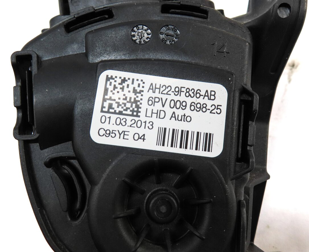 Thumbnail 6: 2013 LAND ROVER LR4 GAS PEDAL FUEL THROTTLE ACCELERATOR FOOT PEDAL
