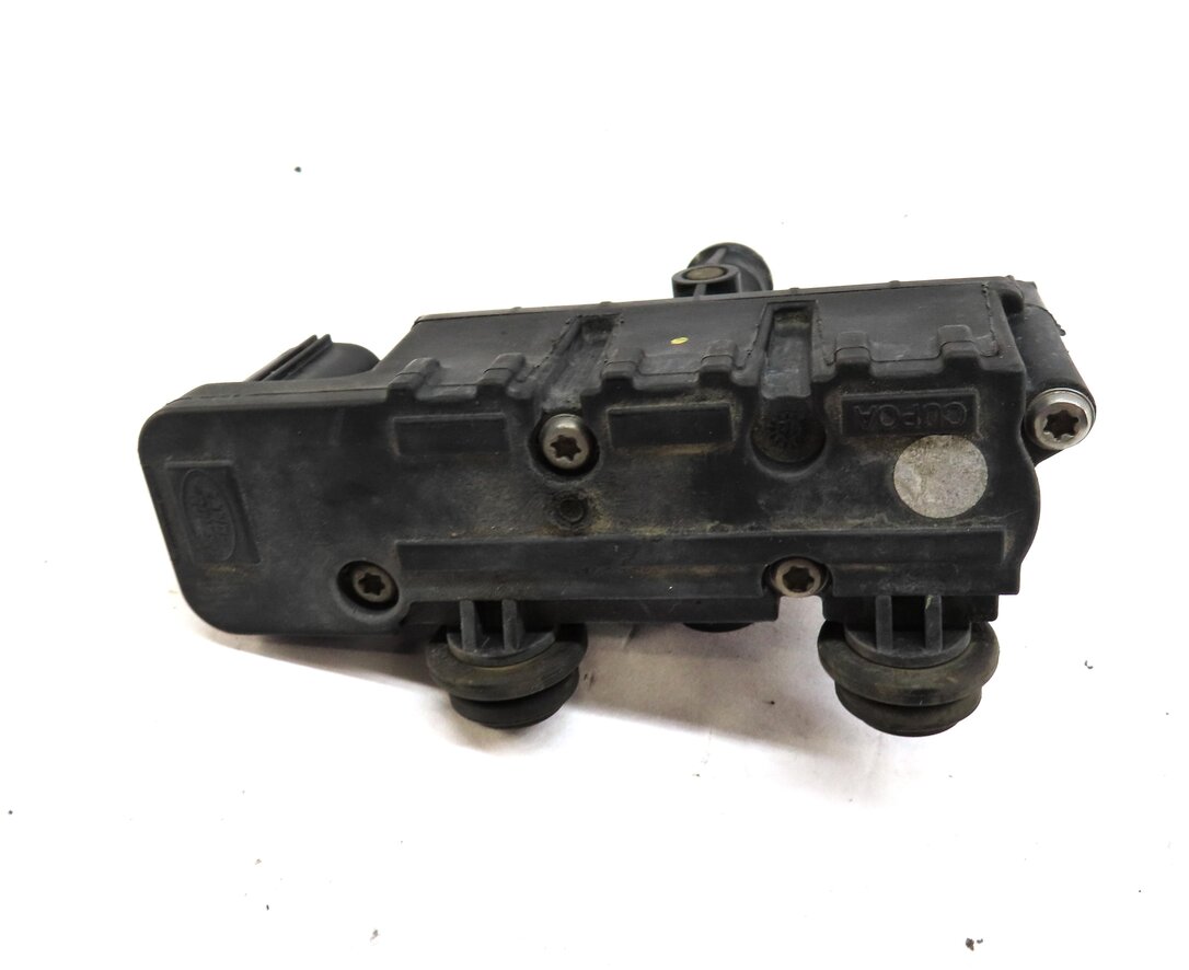 Thumbnail 4: 2013 LAND ROVER LR4 FRONT AIR SUSPENSION VALVE BLOCK |
