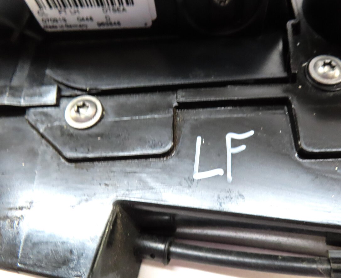 Thumbnail 5: 2010-2019 EVOQUE LR4 / RANGE ROVER SPORT (L320) LEFT FRONT PASSIVE DOOR LATCH