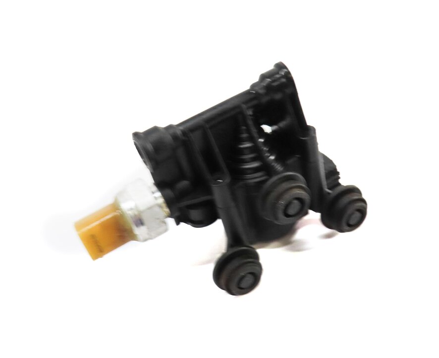 2013 LAND ROVER LR4 AIR SUSPENSION VALVE BLOCK