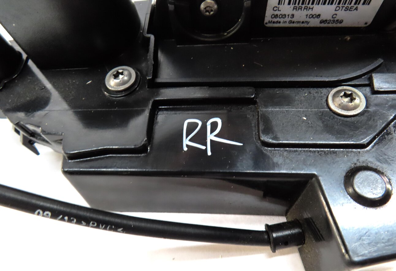 Thumbnail 6: 10-17 LR4 RANGE ROVER SPORT (L320) RIGHT REAR PASSIVE DOOR LOCK LATCH ACTUATOR