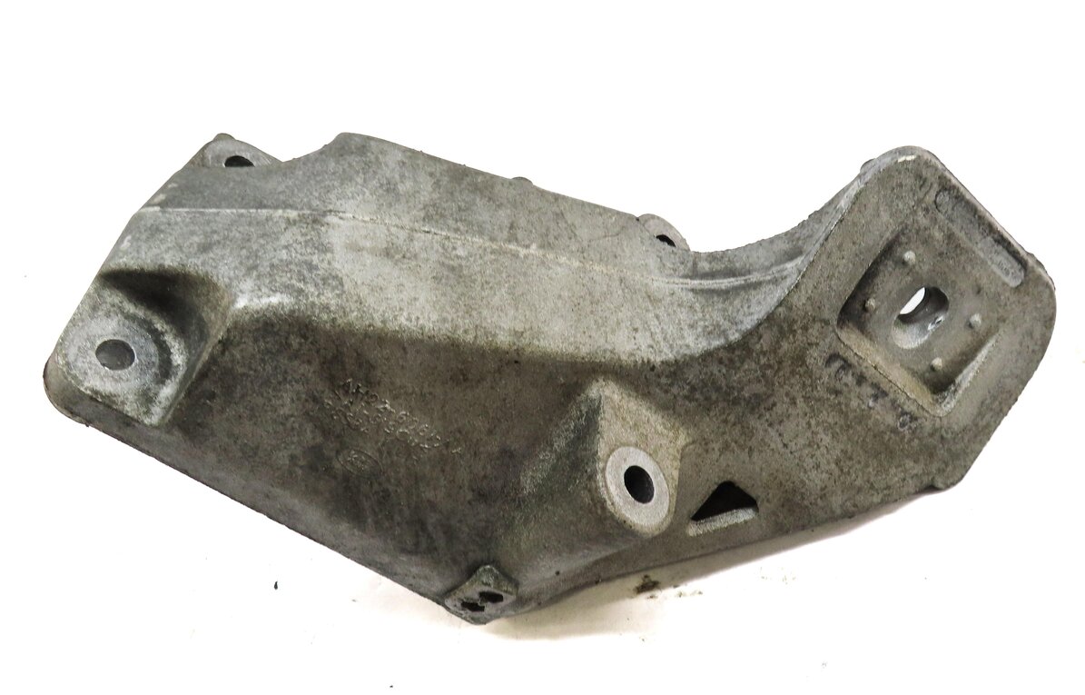 Thumbnail 6: 2013 LAND ROVER LR4 5.0L AJ133 V8 ENGINE LEFT & RIGHT MOTOR MOUNT BRACKET SET-2