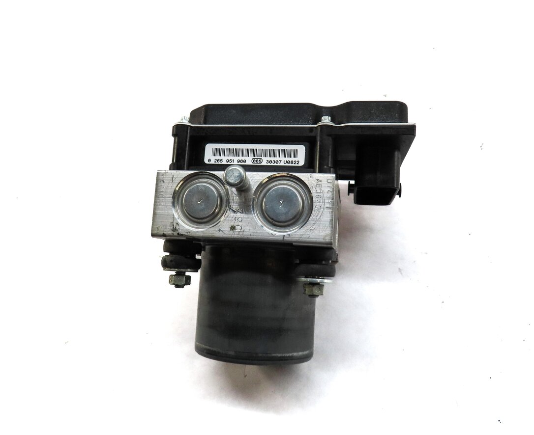 Thumbnail 3: Anti-lock Brake Parts LAND ROVER LR4 13
