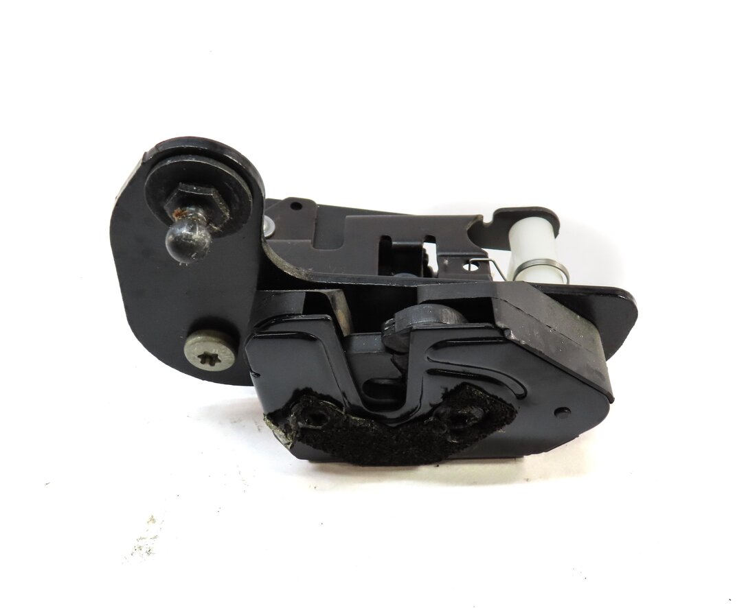 Thumbnail 2: 2013 LAND ROVER LR4 REAR LEFT TRUNK HATCH TAILGATE LOCK LATCH ACTUATOR