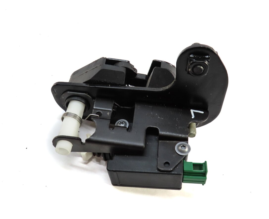Thumbnail 3: 2013 LAND ROVER LR4 REAR LEFT TRUNK HATCH TAILGATE LOCK LATCH ACTUATOR