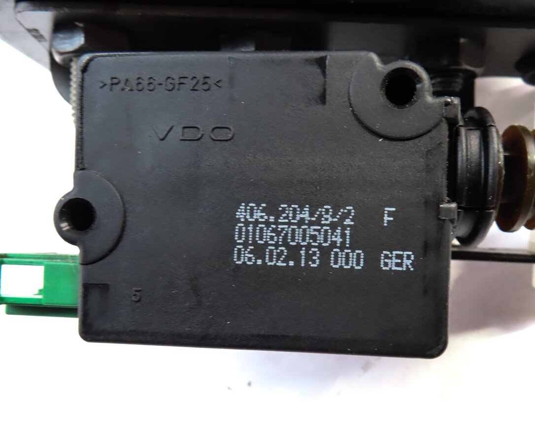 Thumbnail 6: 2013 LAND ROVER LR4 REAR LEFT TRUNK HATCH TAILGATE LOCK LATCH ACTUATOR