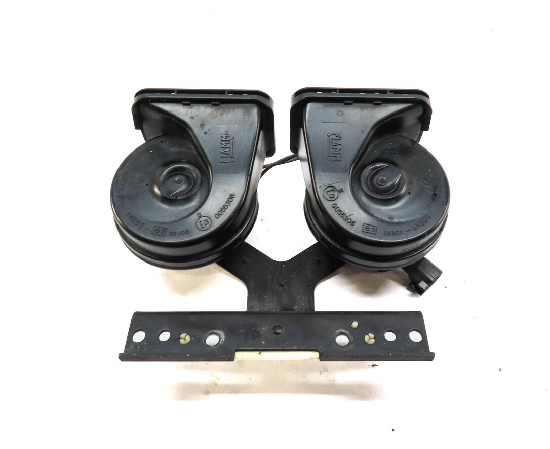 Thumbnail 4: 10-16 LAND ROVER LR4 RANGE ROVER SPORT (L320) HIGH & LOW TONE SAFETY HORN SET