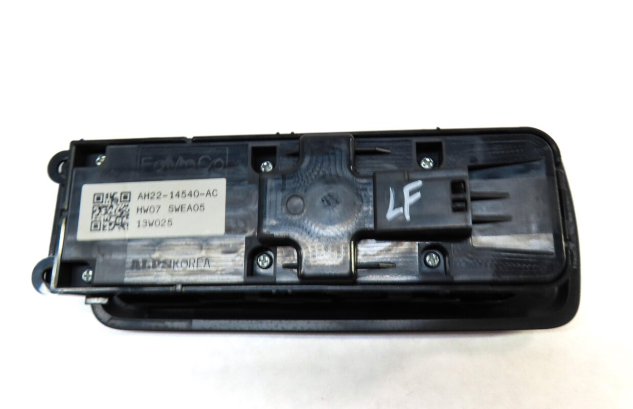 Thumbnail 5: 10-20 LAND ROVER LR2 LR4 RANGE ROVER SPORT (L320) LEFT DRIVER DOOR WINDOW SWITCH