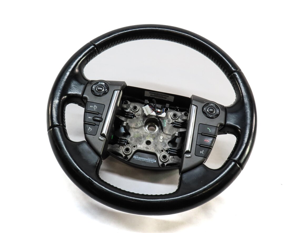 2010-2013 LAND ROVER LR4 LEFT DRIVER STEERING WHEEL w/ CRUISE & RADIO SWITCHES