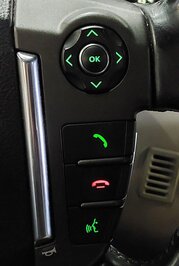 Thumbnail 3: 2010-2013 LAND ROVER LR4 LEFT DRIVER STEERING WHEEL w/ CRUISE & RADIO SWITCHES