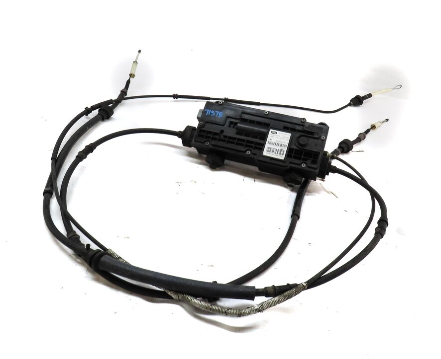 2013 LAND ROVER LR4 EMERGENCY PARKING BRAKE ACTUATOR MOTOR w/ CABLES