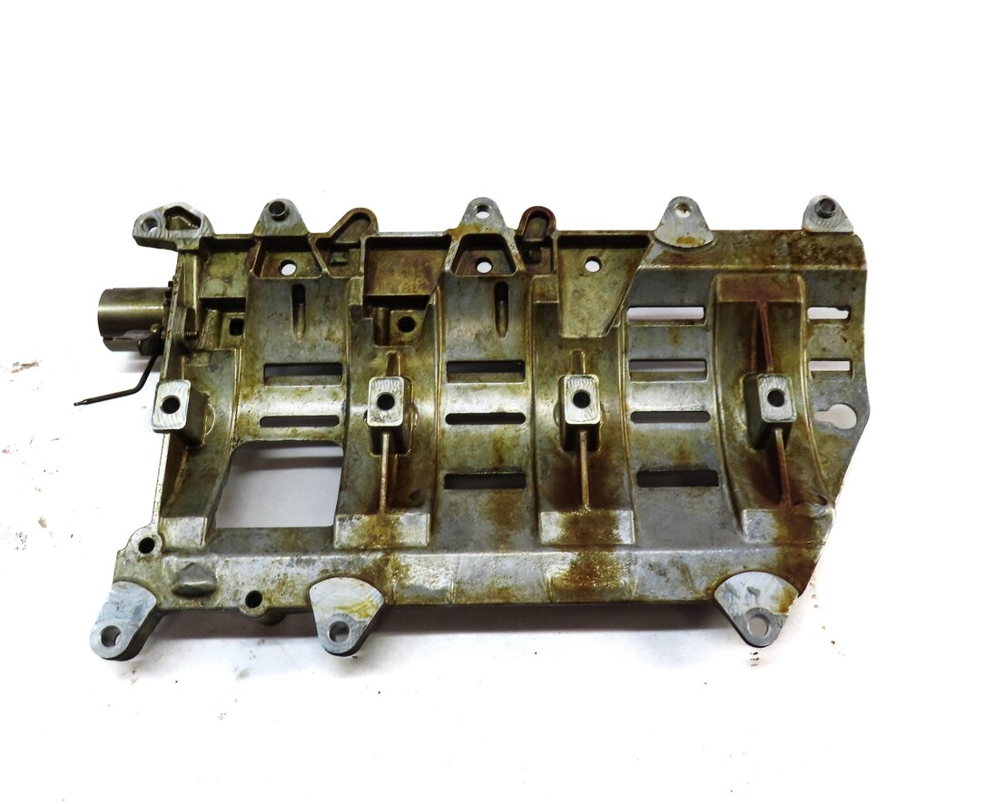 Thumbnail 4: 2013 LAND ROVER LR4 5.0L AJ133 V8 ENGINE OIL PAN BAFFLE WINDAGE TRAY