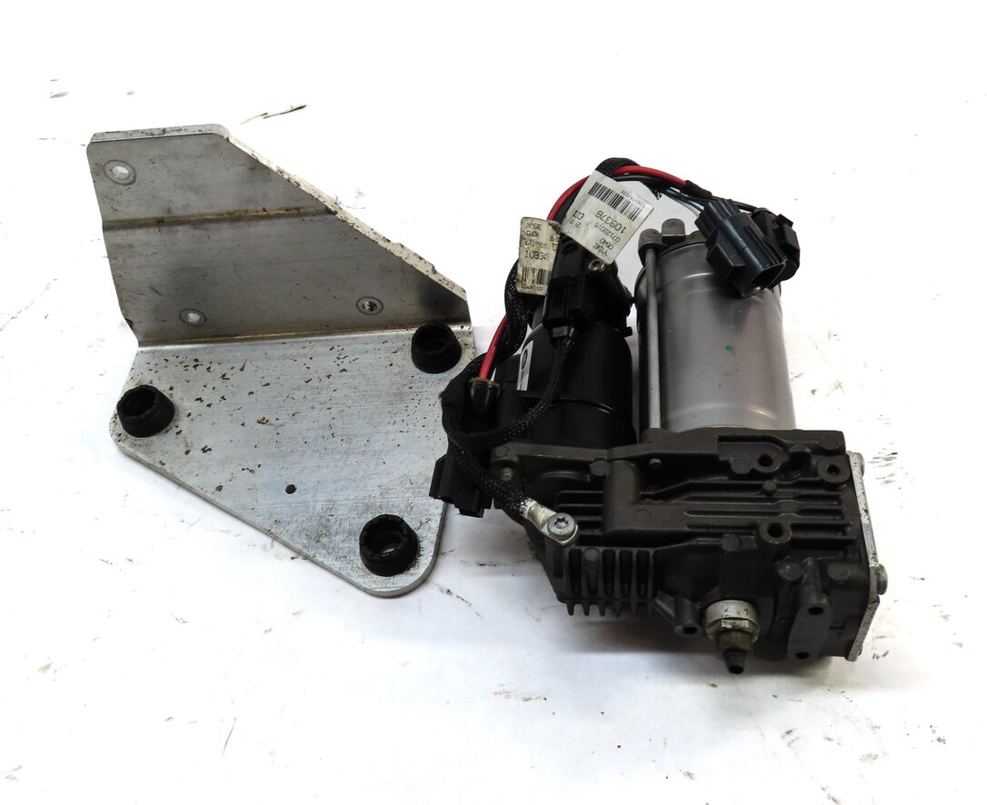 Thumbnail 2: 05-16 LAND ROVER LR3 LR4 / RANGE ROVER SPORT (L320) SUSPENSION COMPRESSOR (AMK)