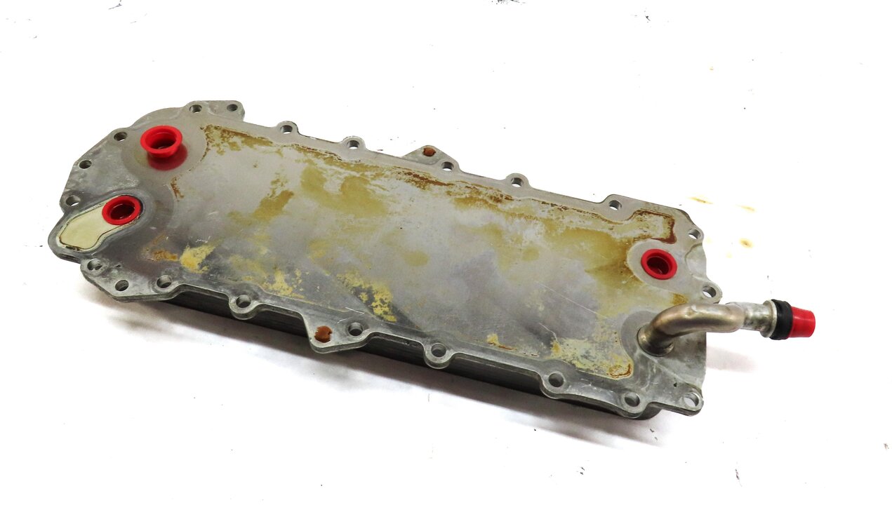 10-18 DISCOVERY LR4 / RANGE ROVER SPORT (L320 L322 L405 L494) ENGINE OIL COOLER