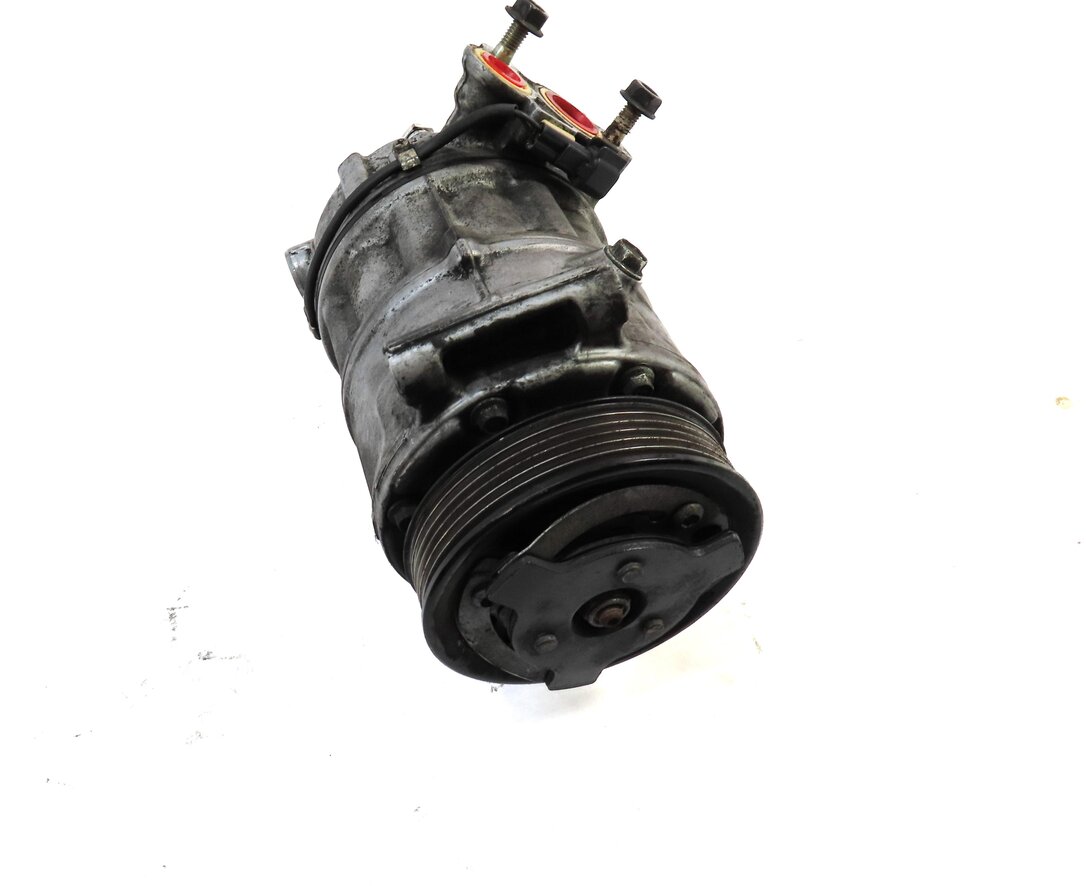 2010-2013 LAND ROVER LR4 - RANGE ROVER SPORT (L320) A/C AIR COMPRESSOR PUMP