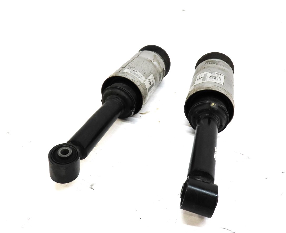 2010-2016 LAND ROVER LR4 - FRONT LEFT & RIGHT AIR SUSPENSION SHOCK STRUT SET-2