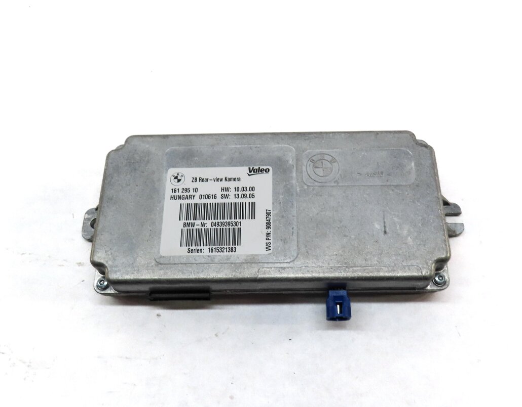 10-19 BMW 2 3 4 5 6 7 SERIES F01 F02 F10 F12 F22 F30 F32 REARVIEW CAMERA MODULE