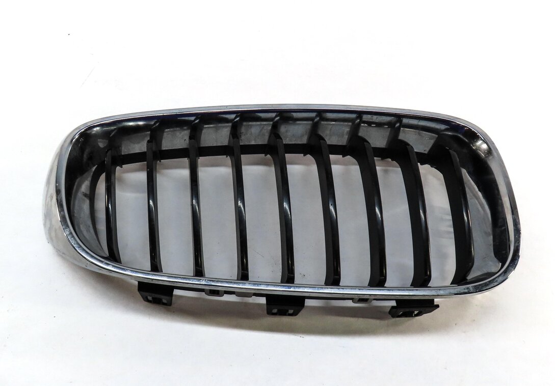 Thumbnail 3: 2014-2019 BMW 328iGT 330iGT 335iGT 340iGT (F34) AWD FRONT RIGHT SPORT GRILLE