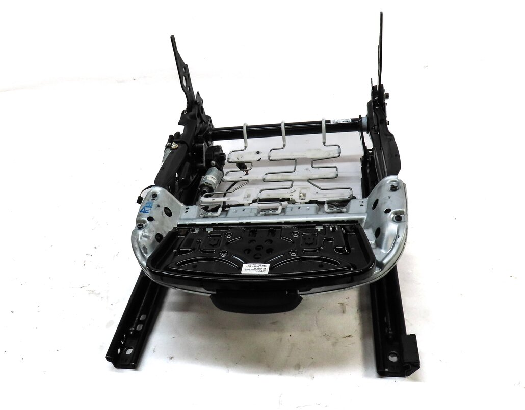 Thumbnail 2: 2014-2019 BMW 328iGT 330iGT 340iGT (F34) FRONT RIGHT SPORT SEAT TRACK & MOTORS