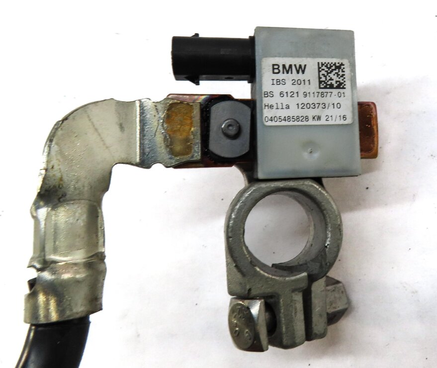 Thumbnail 4: 2016 BMW 328iGT F34 NEGATIVE BATTERY CABLE w/ INTELLIGENT BATTERY SYSTEM MODULE