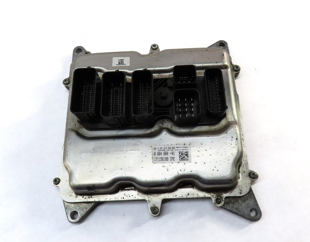 Thumbnail 7: 2016 BMW 328iGT F34 2.0L TURBO N26 ENGINE BODY ENGINE IMMOBILIZER MODULE KEY SET