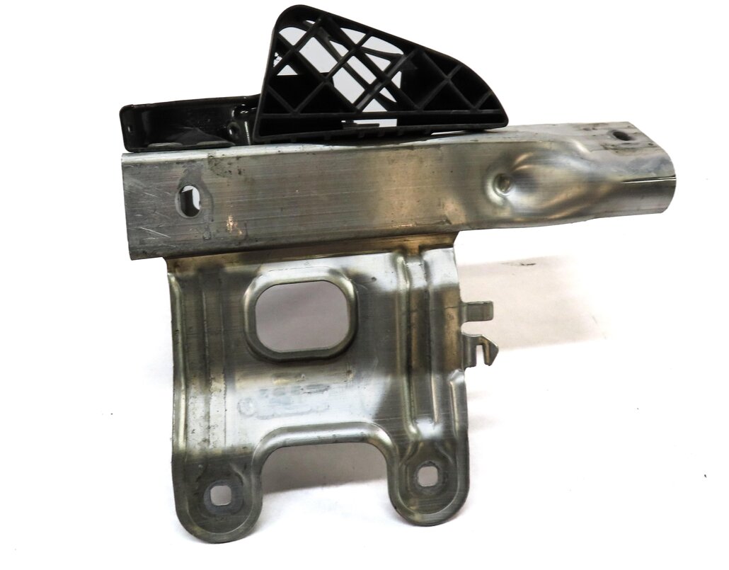 Thumbnail 4: 2016 BMW 328iGT (F34) FRONT RIGHT PASSENGER LOWER BUMPER MOUNT BRACKET 7289910
