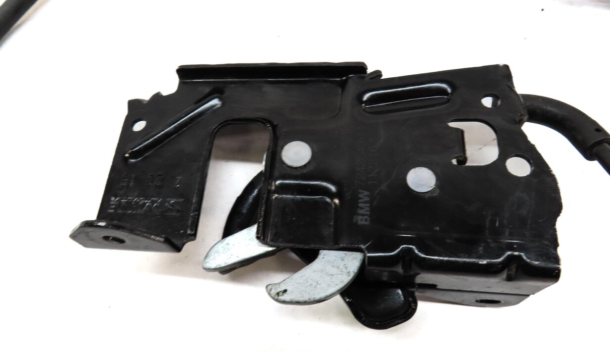 Thumbnail 7: 2016 BMW 328iGT (F34) FRONT HOOD LEFT & RIGHT LOCK LATCH ACTUATOR w/ CABLE