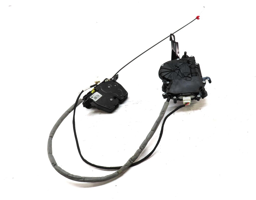 Thumbnail 2: 2016 BMW 328iGT (F34) REAR TRUNK LOCK LATCH ACTUATOR w/ SOFT CLOSE MOTOR