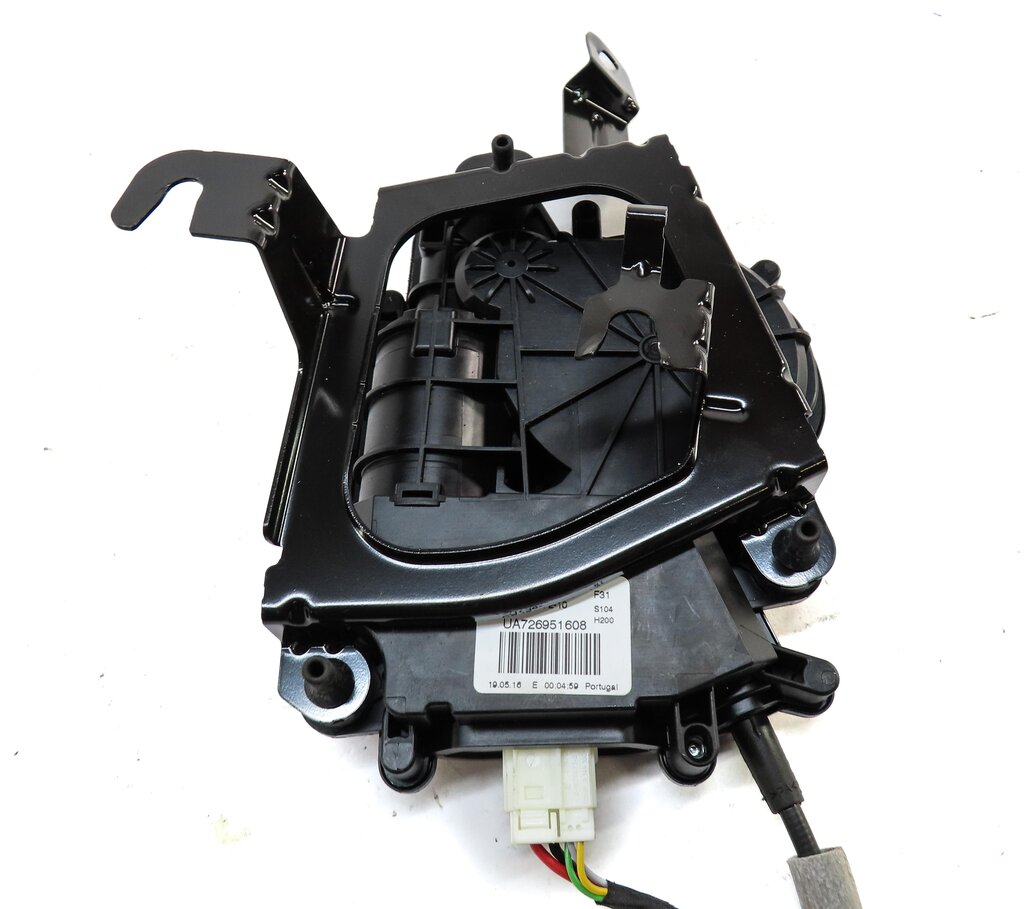 Thumbnail 4: 2016 BMW 328iGT (F34) REAR TRUNK LOCK LATCH ACTUATOR w/ SOFT CLOSE MOTOR