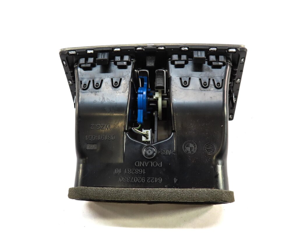 Thumbnail 3: 2016 BMW 328iGT (F34) REAR HVAC A/C HEATER AIR VENT (BLACK) 9333675
