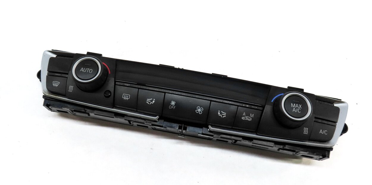 15-21 BMW 2 3 4 SERIES (F22 F30 F32 F34) FRONT HEATER A/C RADIO CONTROL PANEL