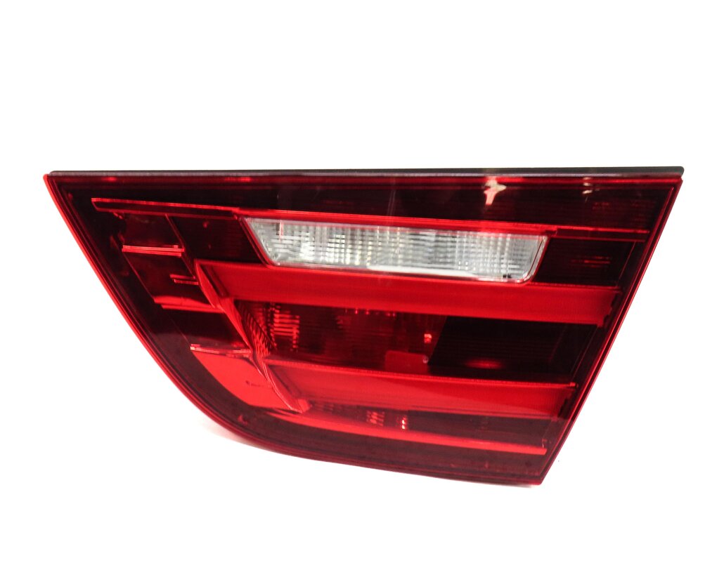 Thumbnail 2: 14-16 BMW 328iGT 335iGT (F34) REAR RIGHT INNER TAILLIGHT TAIL LIGHT LAMP (LED)