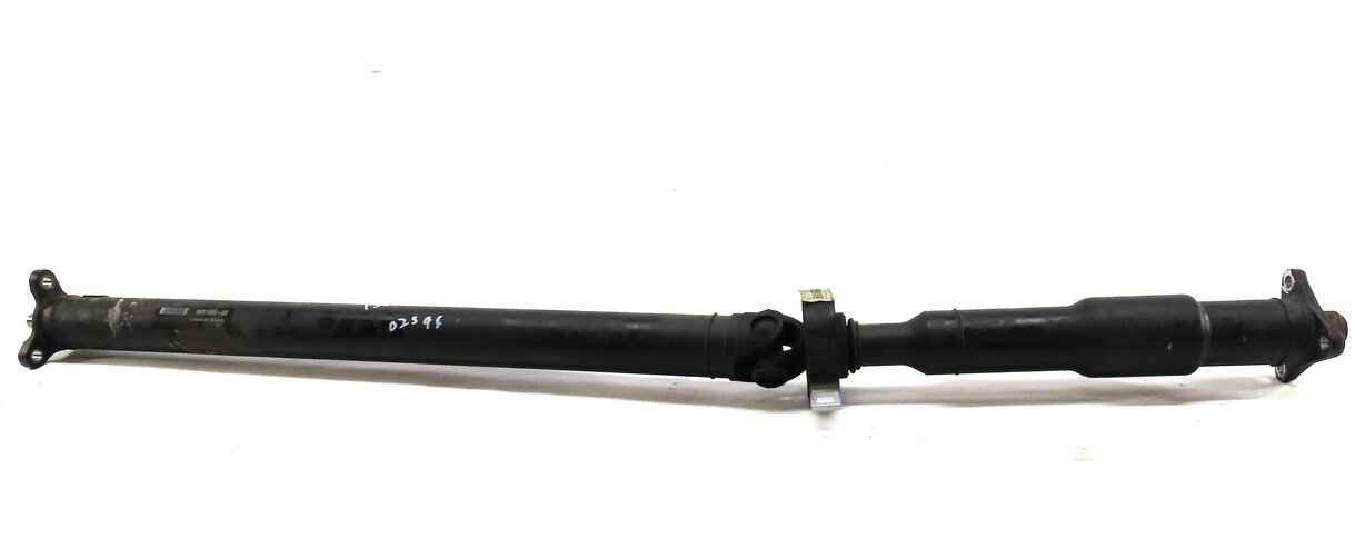 Thumbnail 2: 16-19 BMW 328iGT 330iGT (F34) AWD REAR DIFFERENTIAL DRIVESHAFT DRIVE SHAFT