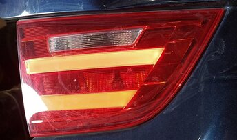 Thumbnail 2: 14-16 BMW 328iGT 335iGT (F34) REAR LEFT INNER TAILLIGHT TAIL LIGHT LAMP (LED)