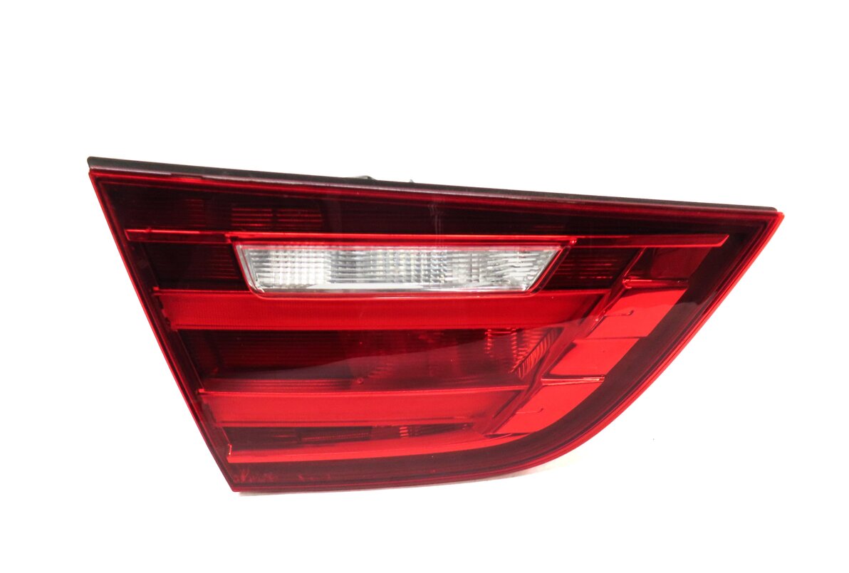 Thumbnail 5: 14-16 BMW 328iGT 335iGT (F34) REAR LEFT INNER TAILLIGHT TAIL LIGHT LAMP (LED)