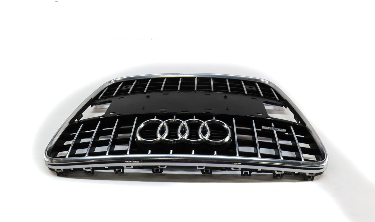 Thumbnail 3: 2010-2015 AUDI Q7 (4L) FRONT MAIN CENTER HOOD GRILLE AIR VENT TRIM (BLACK)