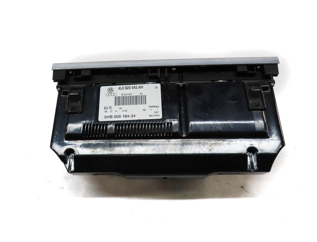 Thumbnail 6: 2012 AUDI Q7 (4L) FRONT HEATER A/C TEMPERATURE CLIMATE CONTROL (HEATED SEATS)