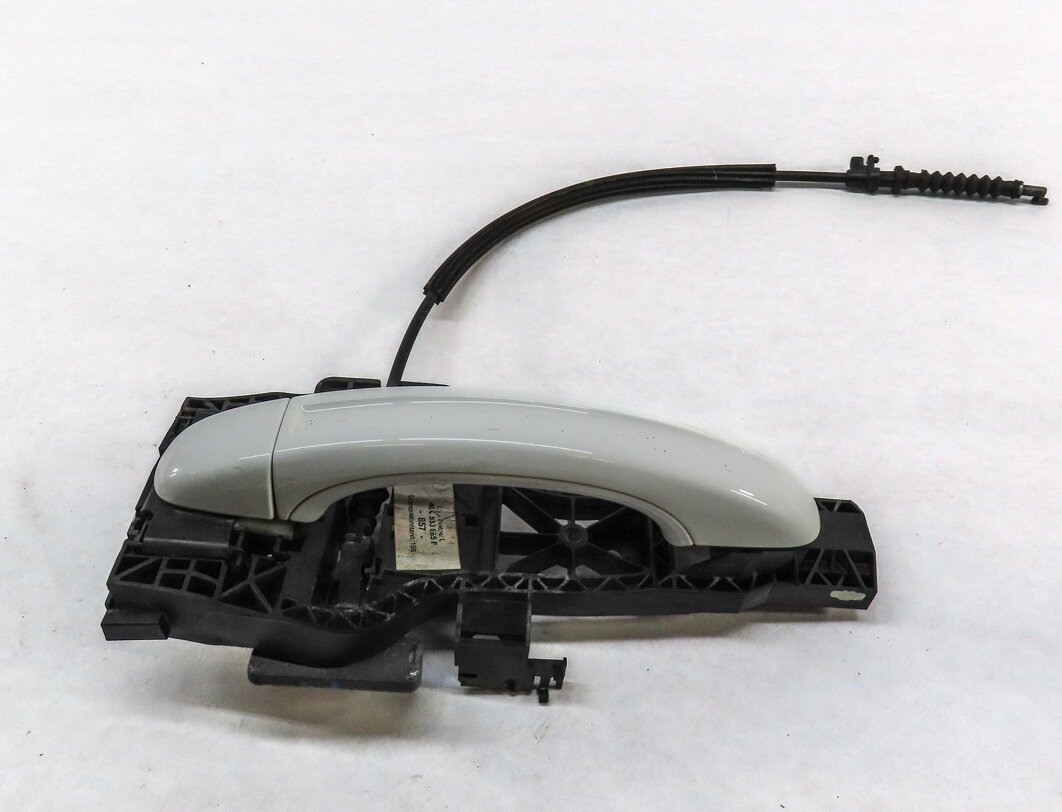 Thumbnail 2: 2007-2015 AUDI Q7 (4L) LEFT REAR KEYLESS EXTERIOR DOOR HANDLE (IBIS WHITE T9)