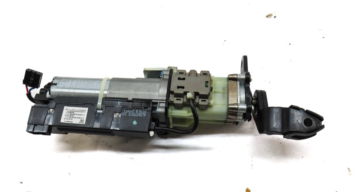 Thumbnail 3: 11-13 AUDI Q7 (4L) LEFT DRIVER SIDE REAR TRUNK LIFT GATE ASSIST MOTOR