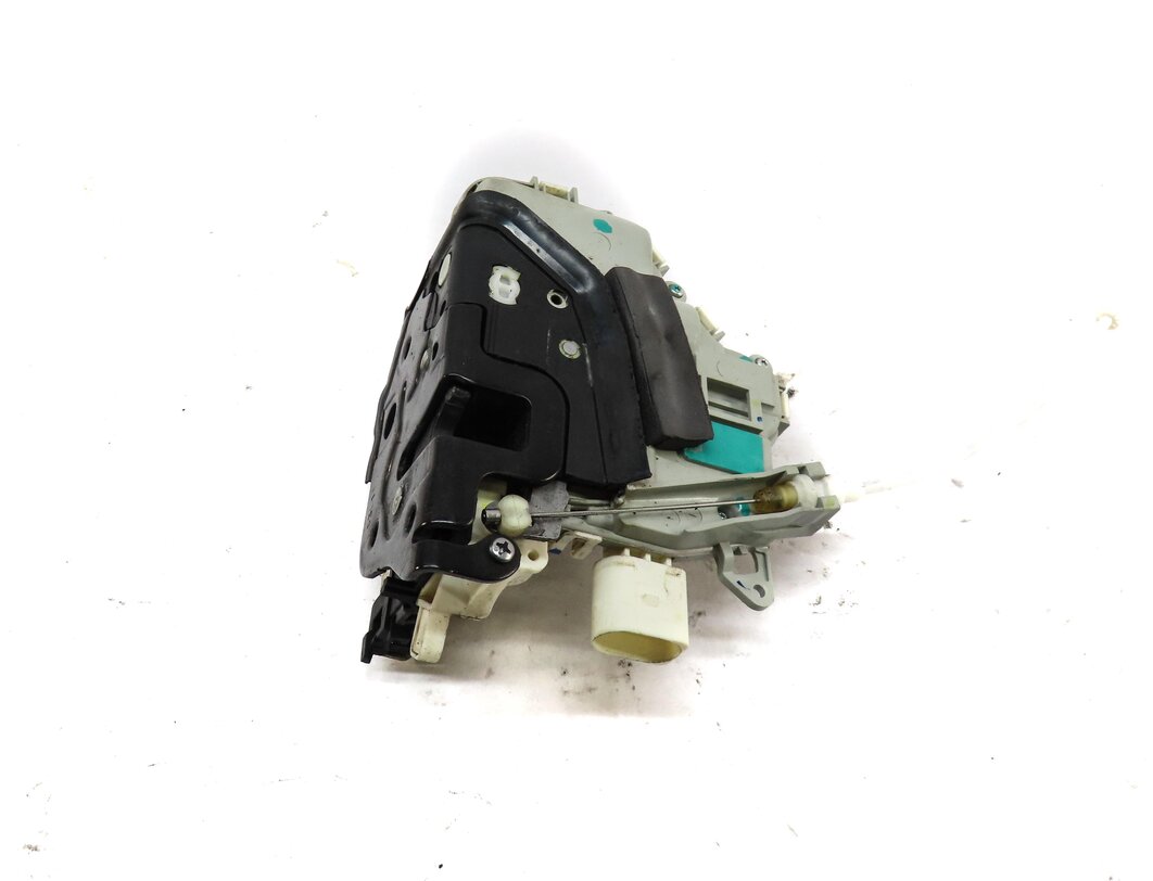 Thumbnail 4: 10-19 AUDI PORSCHE A4 S4 A5 S5 A6 Q3 Q5 Q7 TT 911 B8 8K 8T LEFT FRONT DOOR LATCH