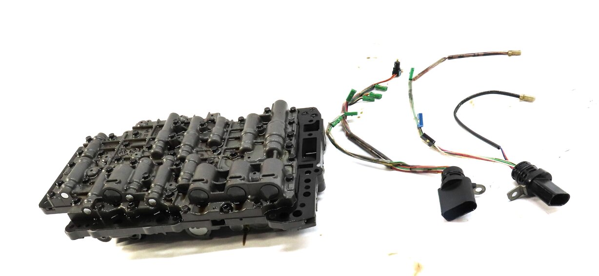 Thumbnail 2: 11-15 VW TOUAREG / AUDI Q7 (4L) 8 SPEED MHN AUTOMATIC TRANSMISSION VALVE BODY