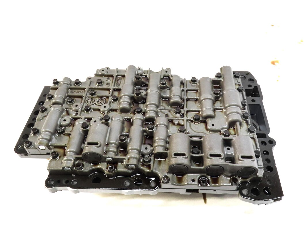 Thumbnail 4: 11-15 VW TOUAREG / AUDI Q7 (4L) 8 SPEED MHN AUTOMATIC TRANSMISSION VALVE BODY