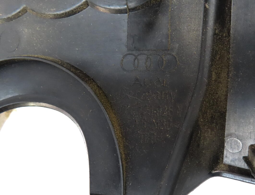 Thumbnail 6: 09-16 AUDI A6 A7 A8 Q5 Q7 S5 SQ5 3.0L SUPER REAR ENGINE COVER TRIM