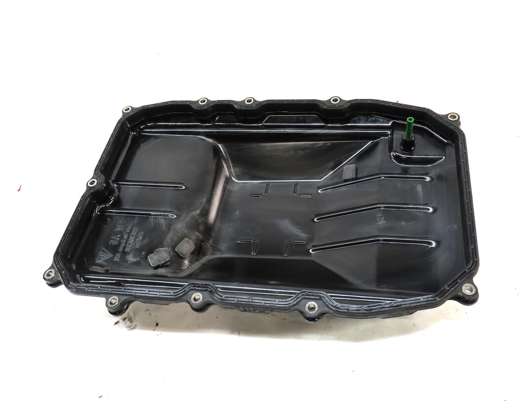 Thumbnail 2: 2011-2017 VW TOUAREG AUDI Q7 (4L) 3.0L 3.6L ENGINE AUTO TRANSMISSION OIL PAN