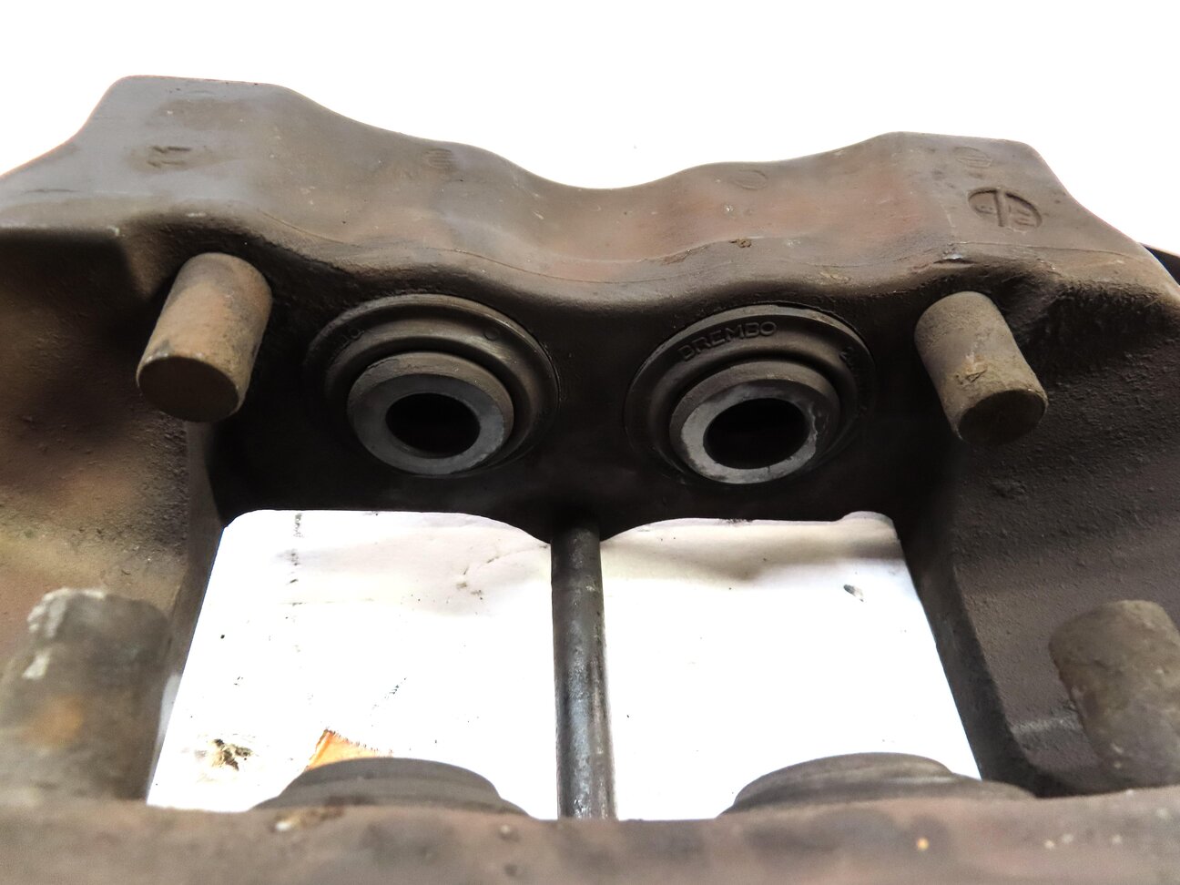 Thumbnail 6: 04-15 VW TOUAREG AUDI Q7 (4L) REAR LEFT & RIGHT DISC BRAKE CALIPER SET-2 BREMBO