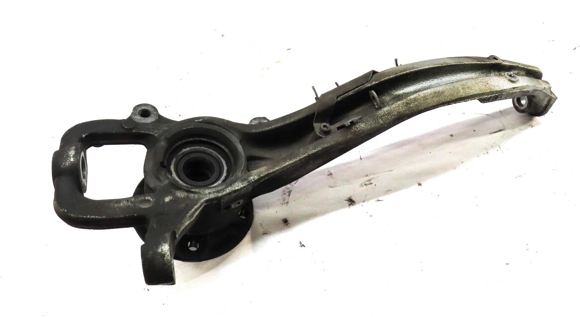 2011-2015 AUDI Q7 (4L) RIGHT FRONT PASSENGER SPINDLE KNUCKLE WHEEL HUB BEARING