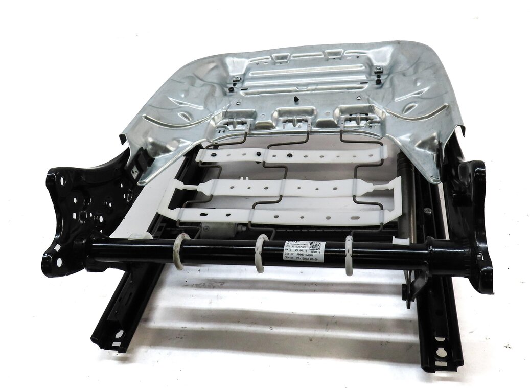Thumbnail 3: 14-19 MERCEDES CLA45 CLA250 (C117) FRONT LEFT DRIVER MEMORY SEAT TRACK w/ MOTORS